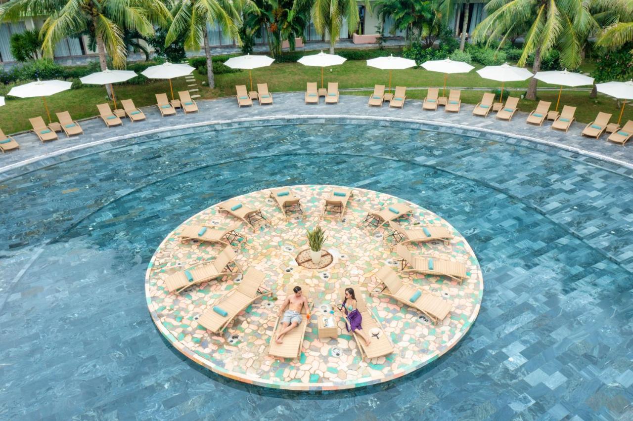 Flc Luxury Hotel Samson Sam Son Exterior photo