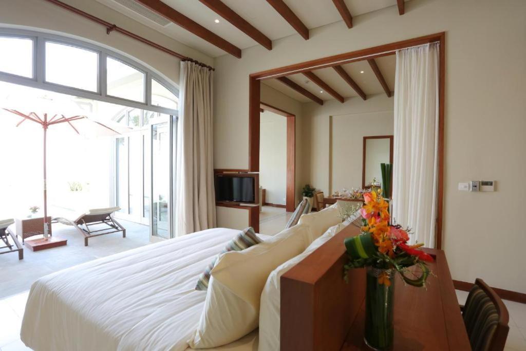 Flc Luxury Hotel Samson Sam Son Exterior photo